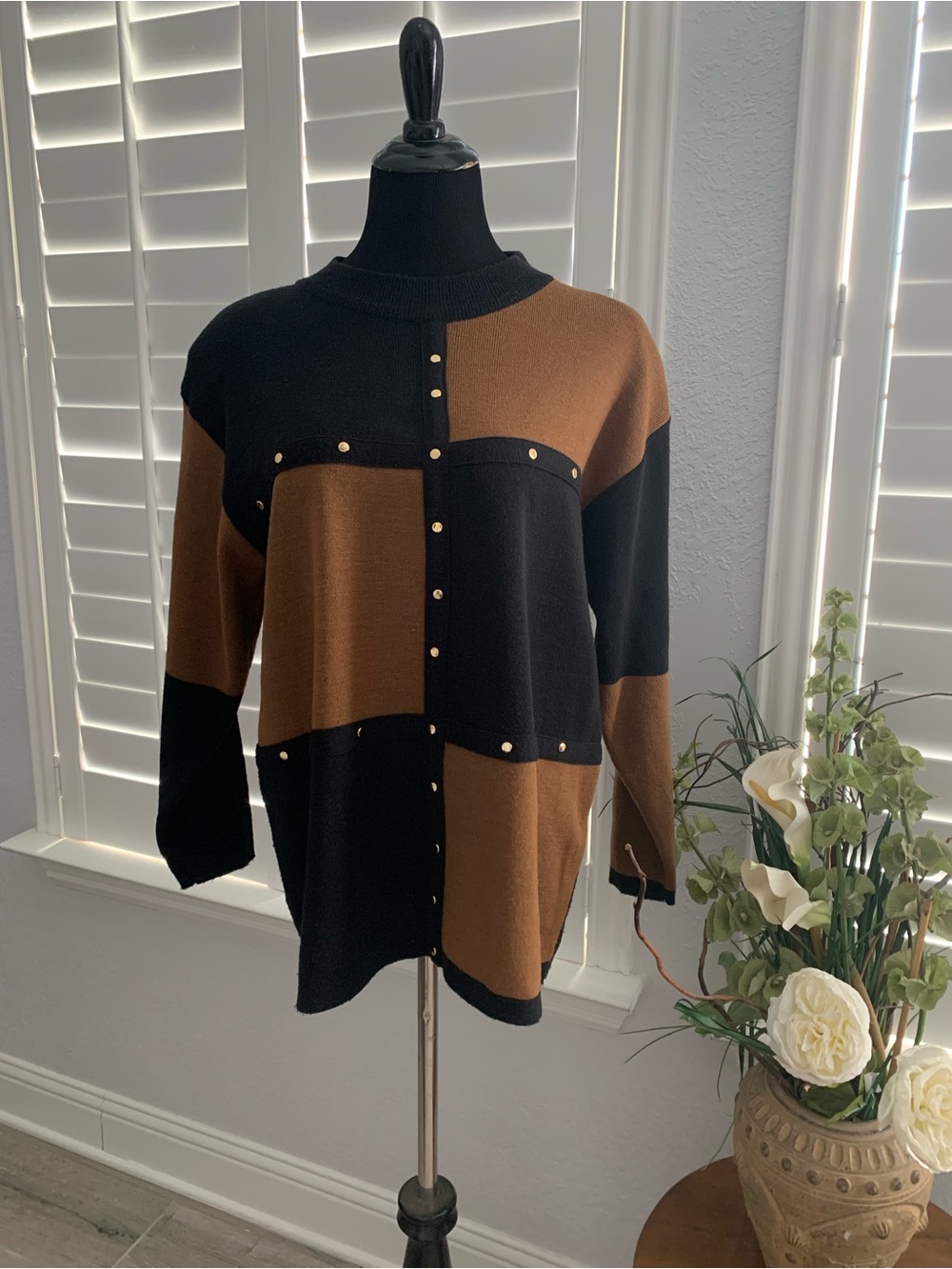 Adolfo Vintage Black and Brown Colorblock Studded Knit Sweater